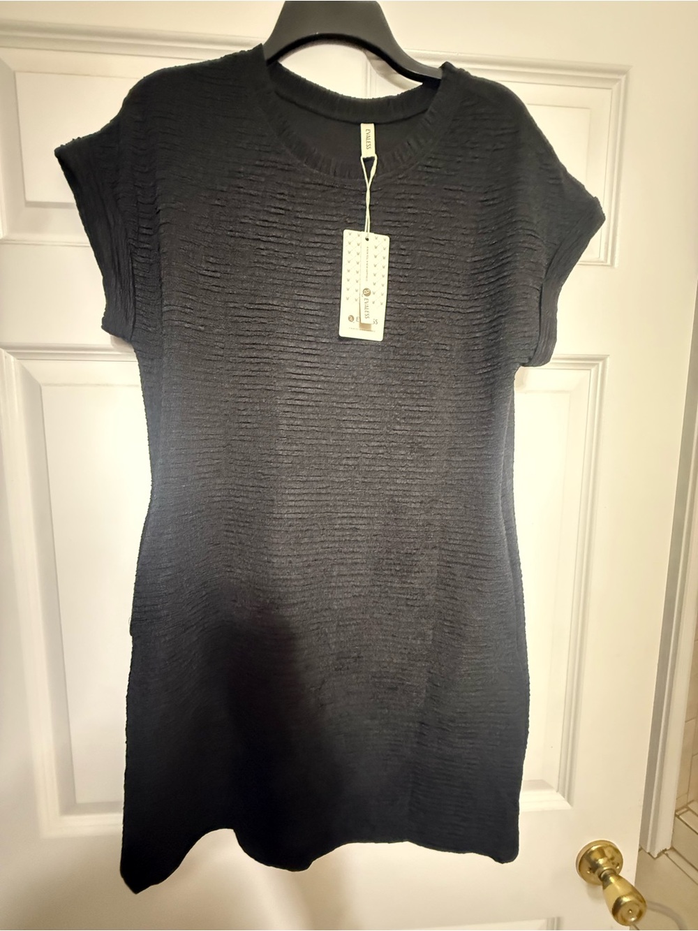 Evaless Waffle Knit Short Sleeve Dress - Black